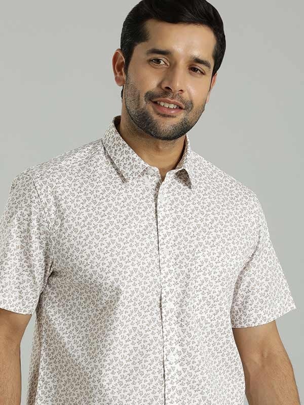 Indian Terrain Men's Regular Fit Half Sleeve Floral Print Off White Shirt